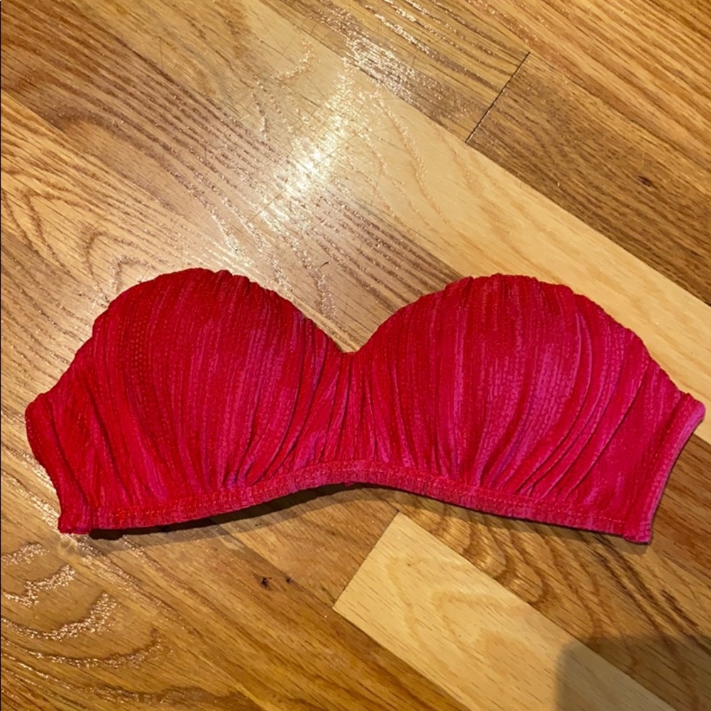 Bandeau bikini top